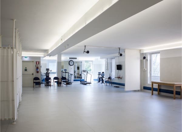 ampliamento in legno casa di cura borghi, palestra riabilitazione parkinson