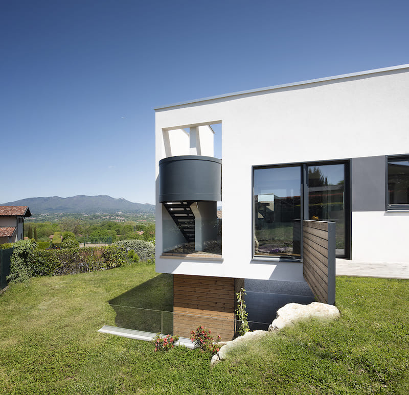 villa in bioedilizia stile moderno varese azzate vista lago