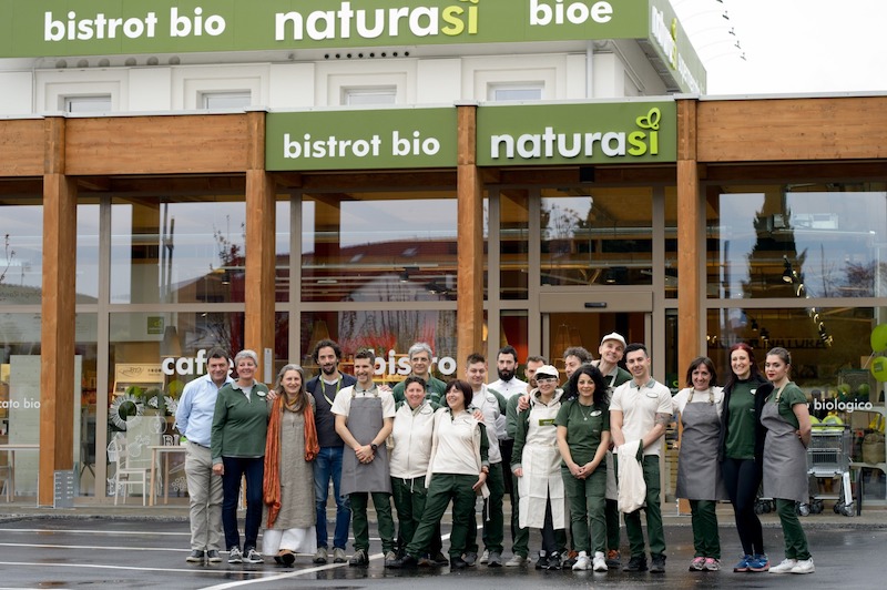 naturasi verbania immagini inaugurazione supermercato in legno
