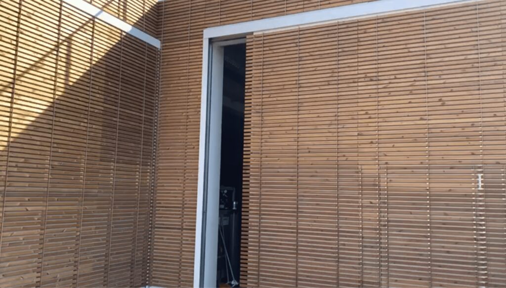 rivestimento facciata in legno azienda vinicola