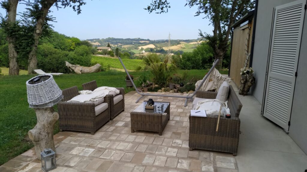 villa in legno pesaro urbino casa nelle marche