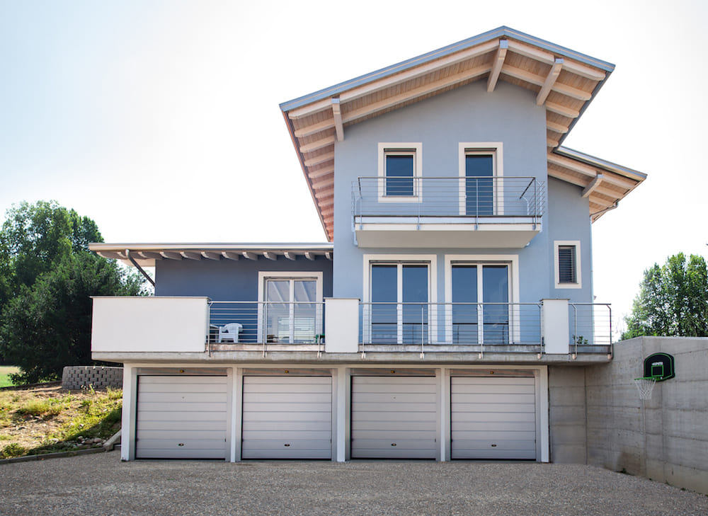casa in legno due piani daverio varese grezzo avanzato