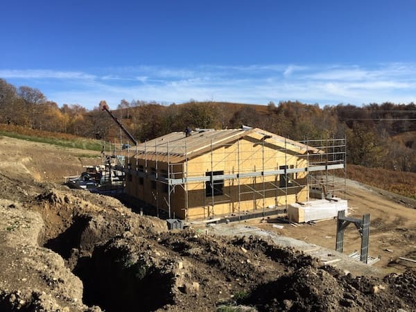 villa in legno a gignese costruzione grezza
