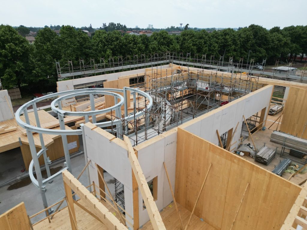 scuola in legno e paglia certificazione leed for school