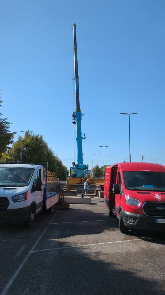 preparazione cantiere travi in legno piscina tradate