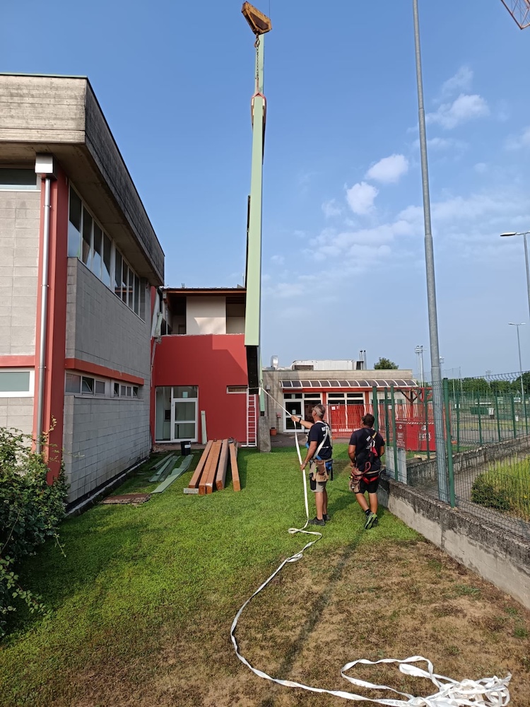 sostituzione travi in legno ammalorate piscina tradate