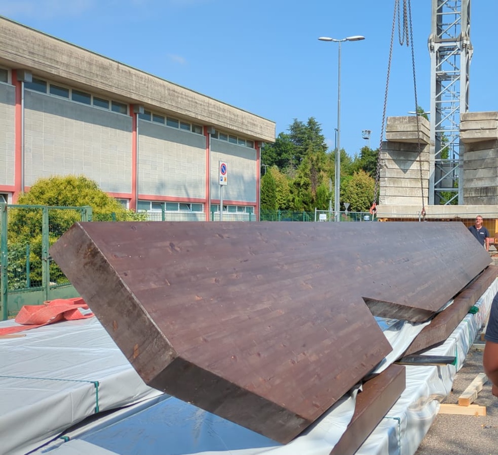 travi in legno grande misura e peso piscina tradate
